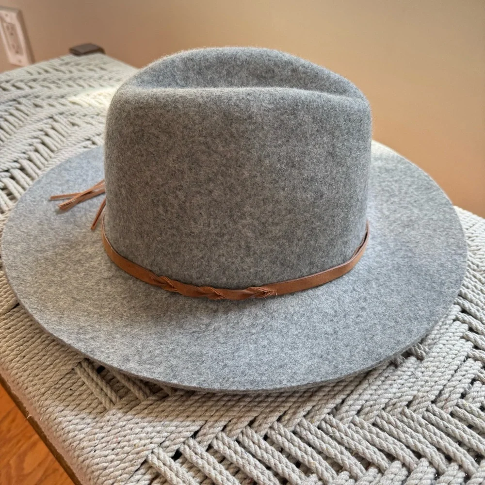 Target 100% Wool Light‎ Gray Wide Brim Fedora Hat Size M/L